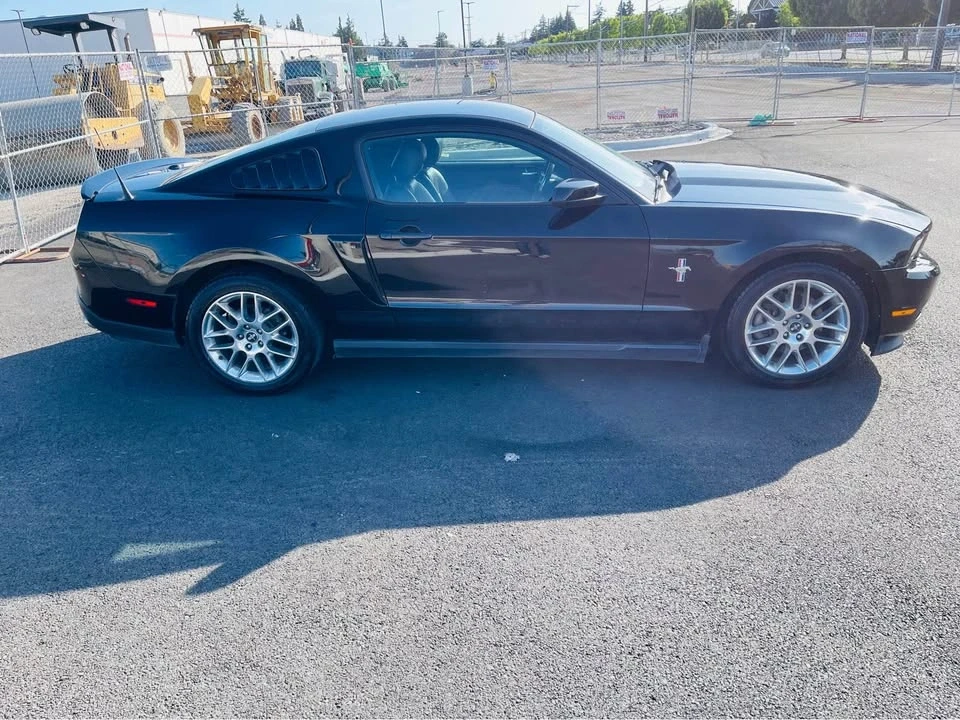 2012 Ford S197 Mustang - Image 7 of 11