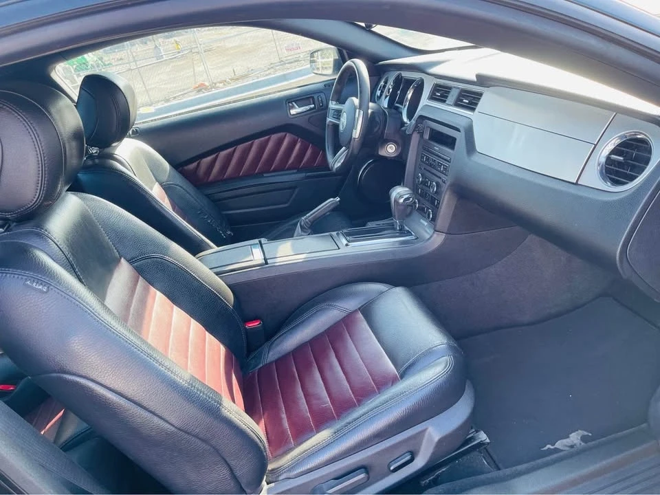 2012 Ford S197 Mustang - Image 10 of 11
