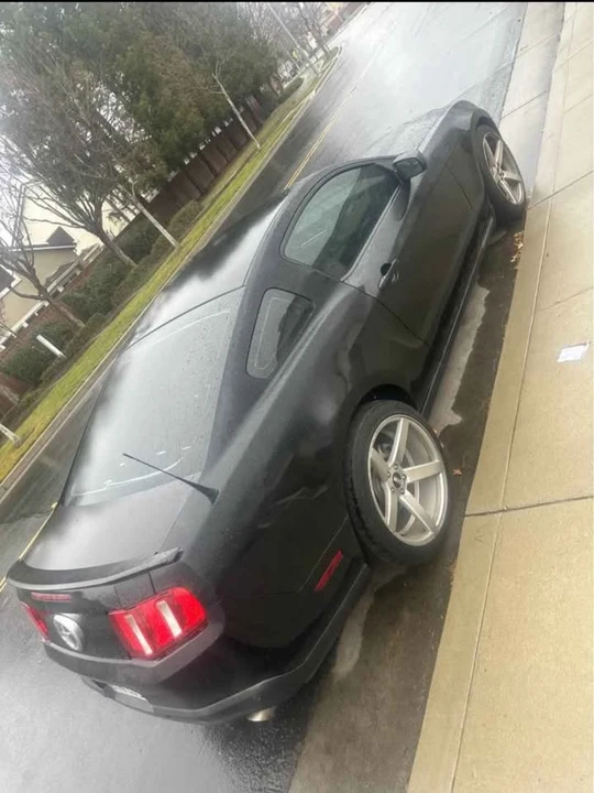 2012 Ford S197 Mustang - Image 3 of 6