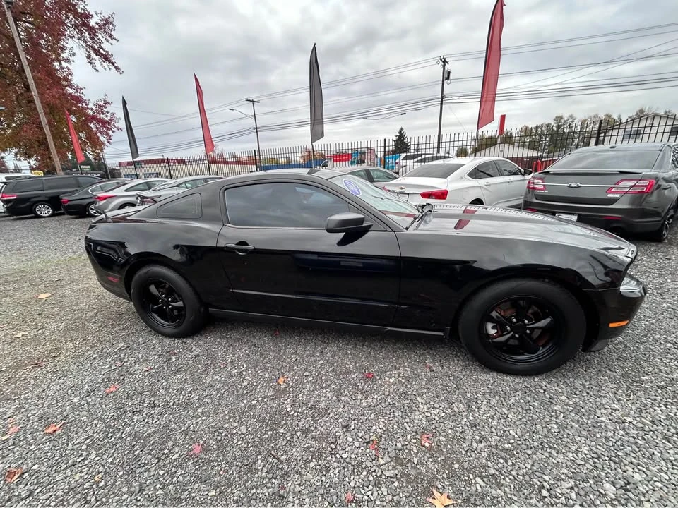2012 Ford S197 Mustang - Image 3 of 7