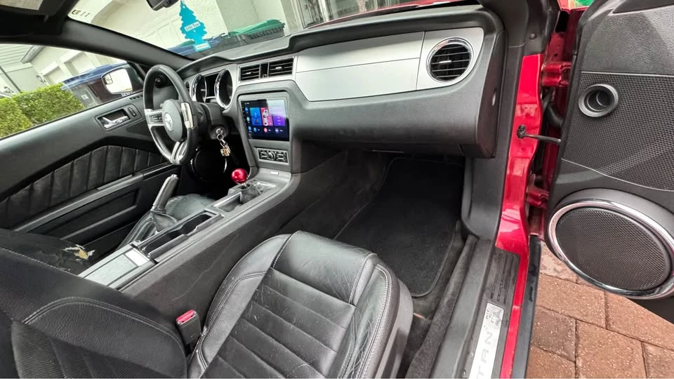 2012 Ford S197 Mustang - Image 10 of 13