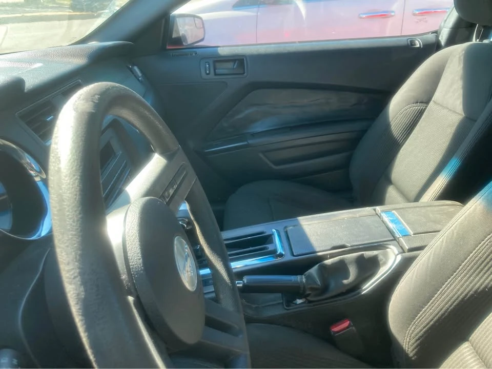 2012 Ford S197 Mustang - Image 3 of 6
