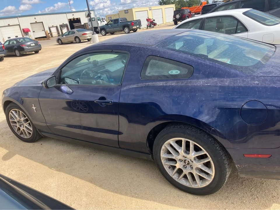 2012 Ford S197 Mustang - Image 2 of 4