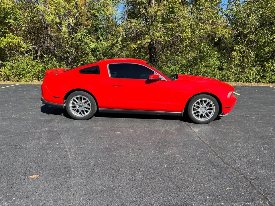 2012 Ford S197 Mustang - Image 4 of 13