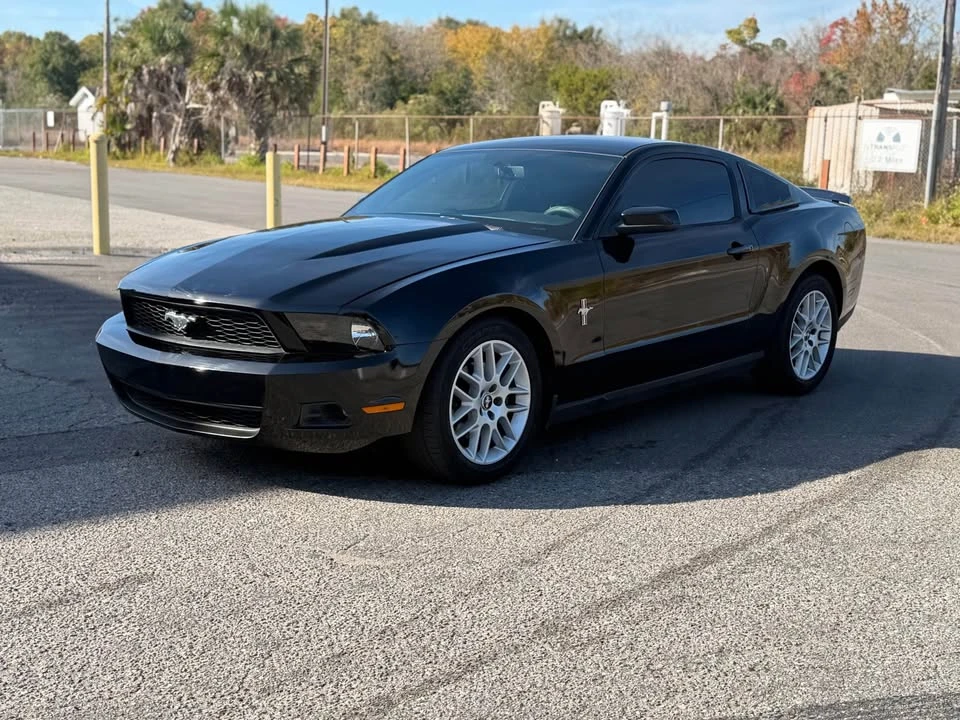 2012 Ford S197 Mustang - Image 2 of 7