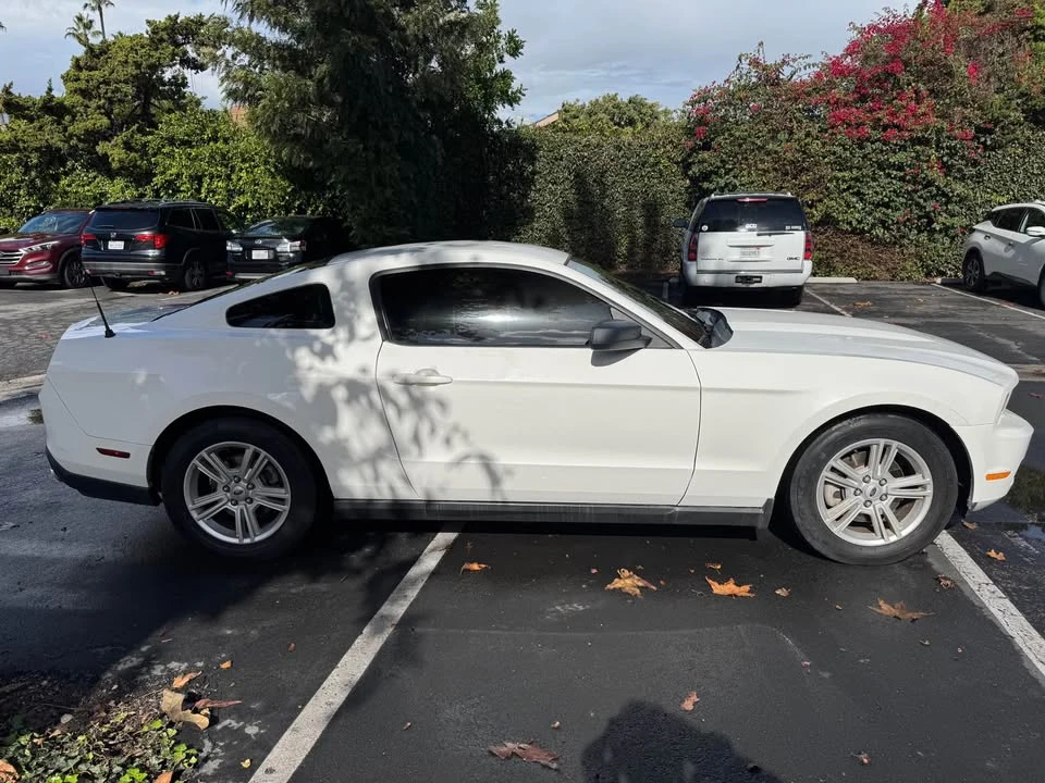2012 Ford S197 Mustang - Image 5 of 19