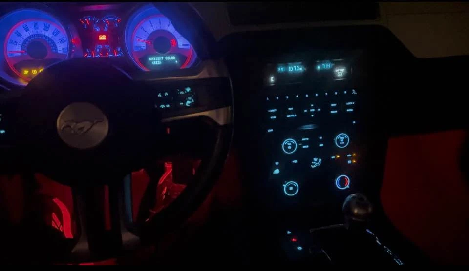 2012 Ford S197 Mustang - Image 16 of 19