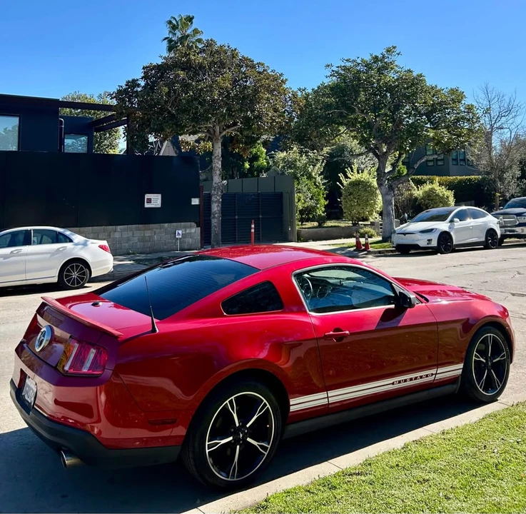 2012 Ford S197 Mustang - Image 5 of 9