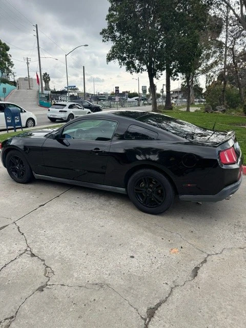 2012 Ford S197 Mustang - Image 2 of 14