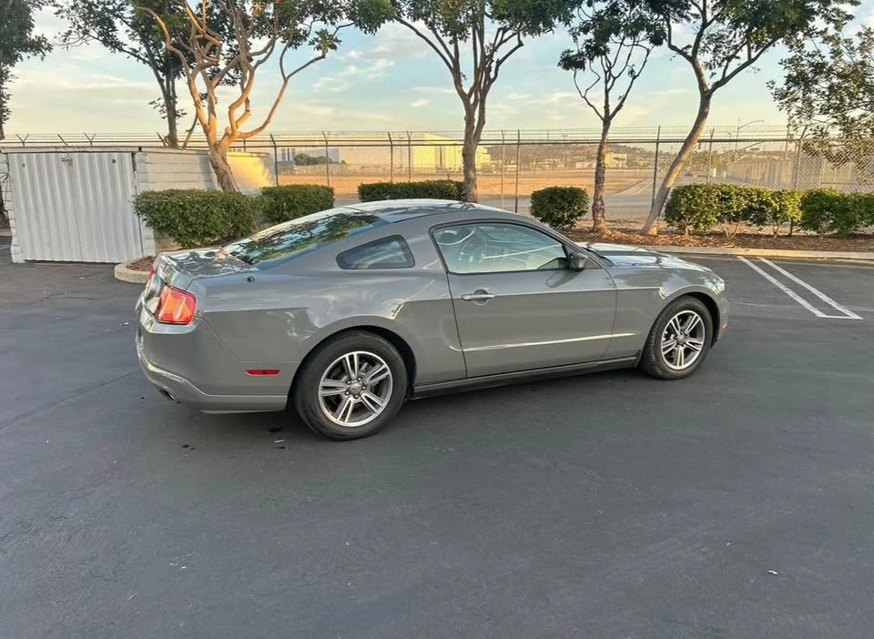 2012 Ford S197 Mustang - Image 3 of 5