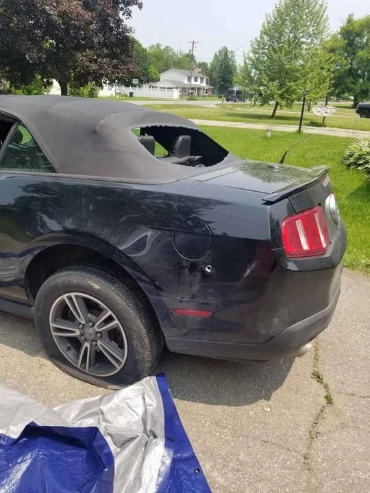 2012 Ford S197 Mustang - Image 10 of 14