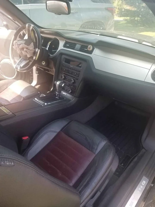 2012 Ford S197 Mustang - Image 3 of 14