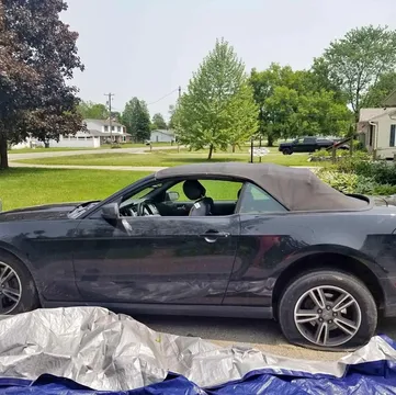 2012 Ford Mustang Deluxe Convertible