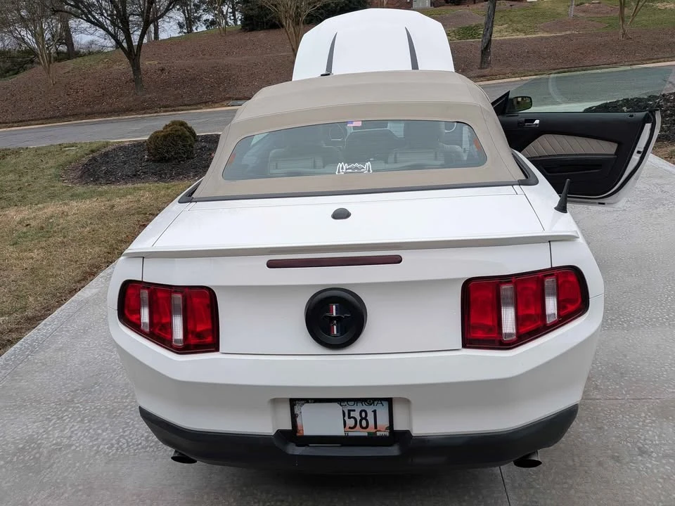 2012 Ford S197 Mustang - Image 12 of 17