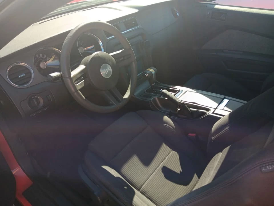 2012 Ford S197 Mustang - Image 7 of 8
