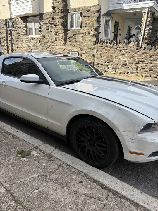 2012 Ford S197 Mustang - Image 7 of 7
