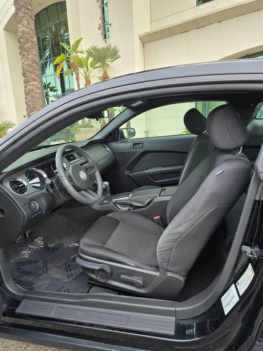 2012 Ford S197 Mustang - Image 8 of 16