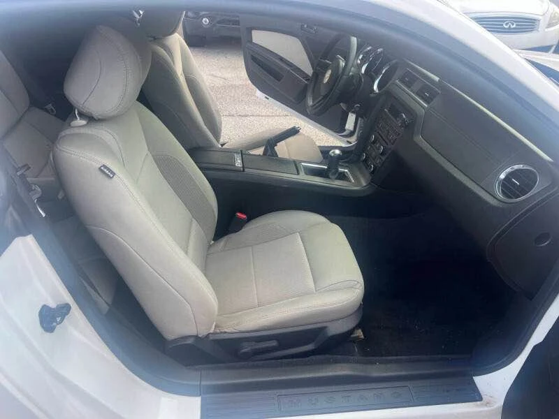 2012 Ford S197 Mustang - Image 13 of 15