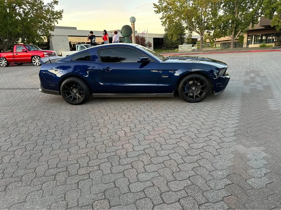 2012 Ford S197 Mustang - Image 2 of 5