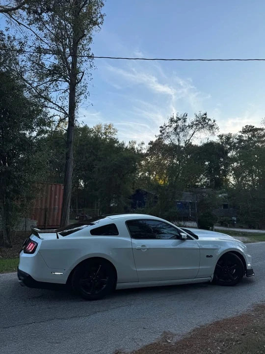 2012 Ford S197 Mustang - Image 3 of 7