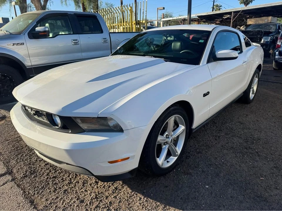 2012 Ford S197 Mustang - Image 2 of 8