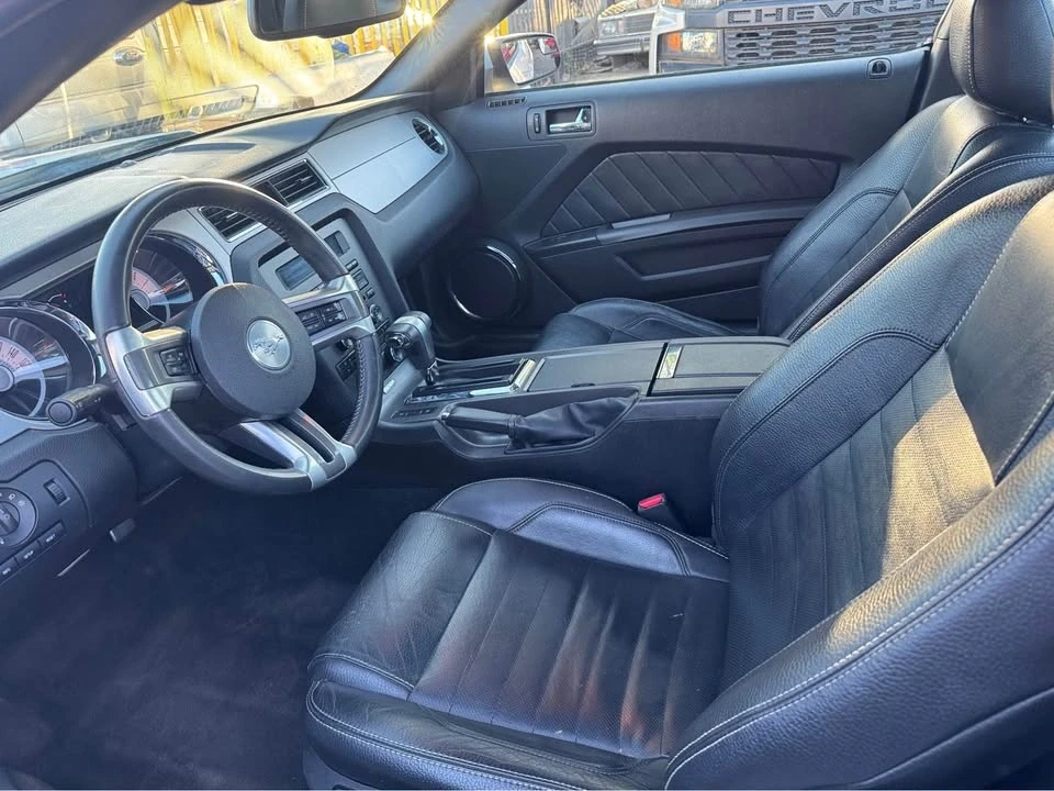 2012 Ford S197 Mustang - Image 3 of 8