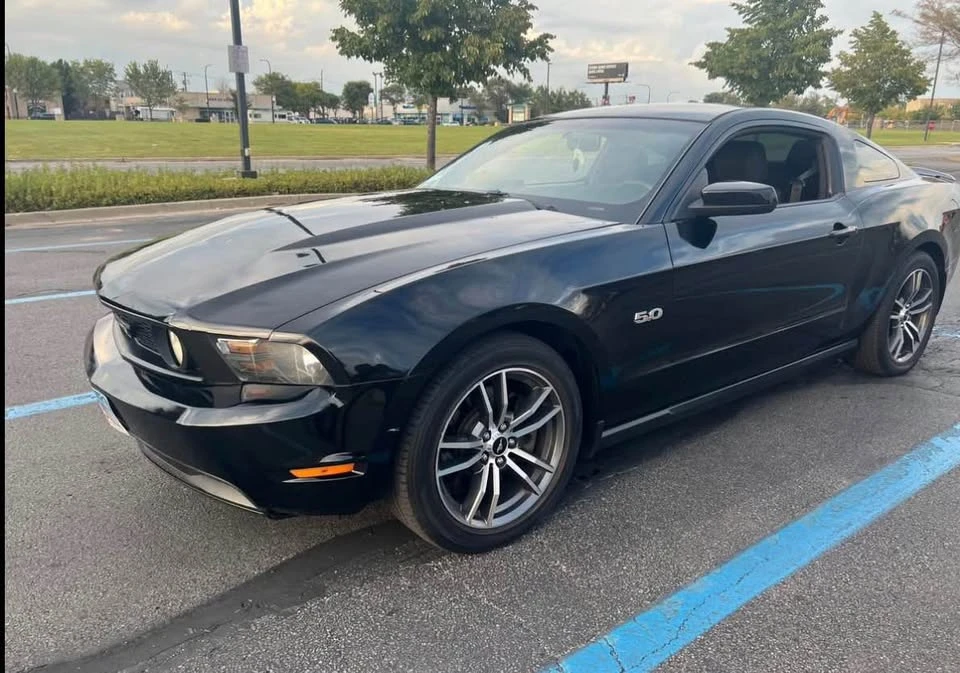 2012 Ford S197 Mustang - Image 2 of 8