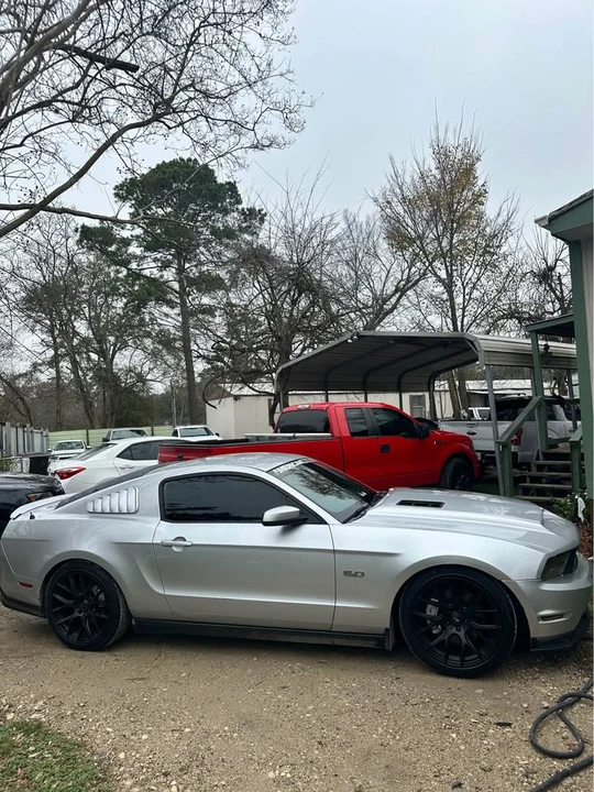 2012 Ford S197 Mustang - Image 2 of 12