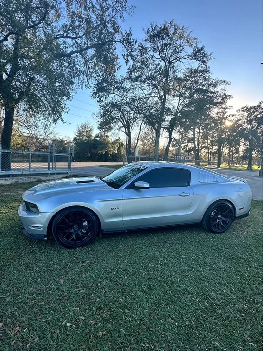 2012 Ford S197 Mustang - Image 8 of 12