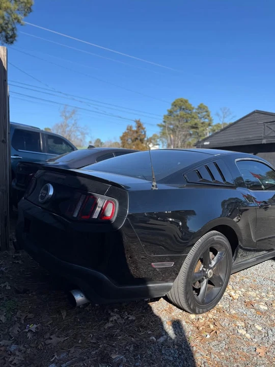 2012 Ford S197 Mustang - Image 3 of 8
