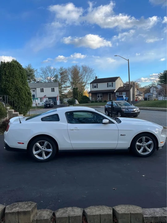 2012 Ford S197 Mustang - Image 4 of 13