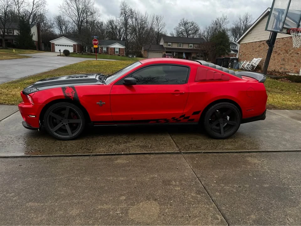2012 Ford S197 Mustang - Image 3 of 8
