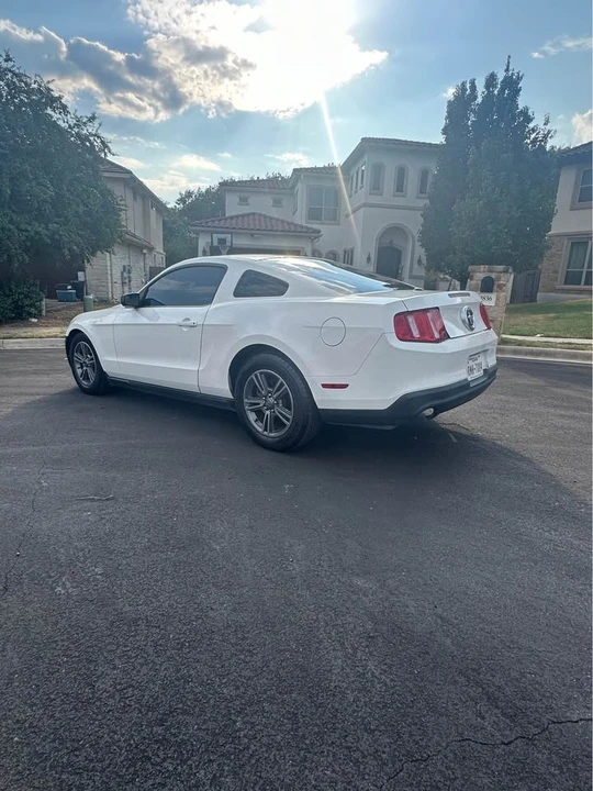 2012 Ford S197 Mustang - Image 6 of 18