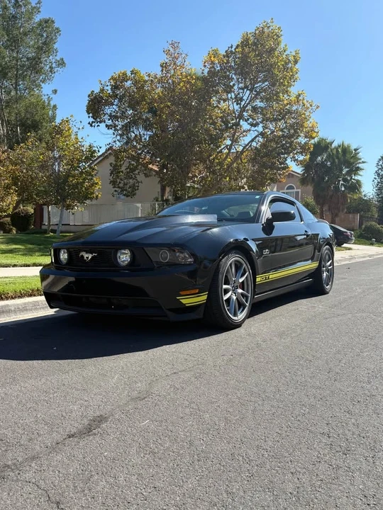 2012 Ford S197 Mustang - Image 2 of 7