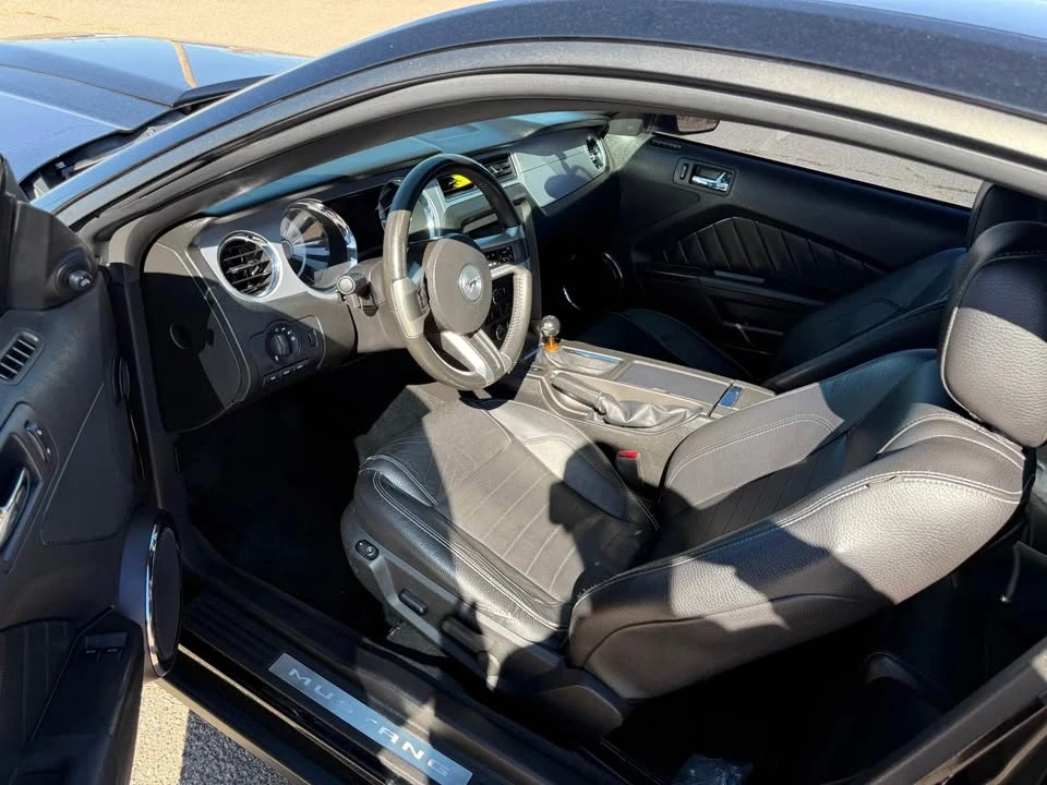 2012 Ford S197 Mustang - Image 5 of 10