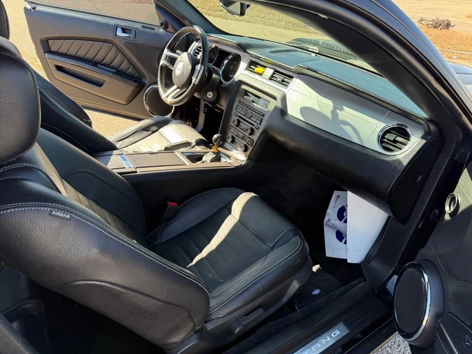 2012 Ford S197 Mustang - Image 6 of 10