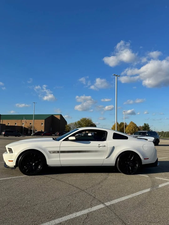 2012 Ford S197 Mustang - Image 3 of 16