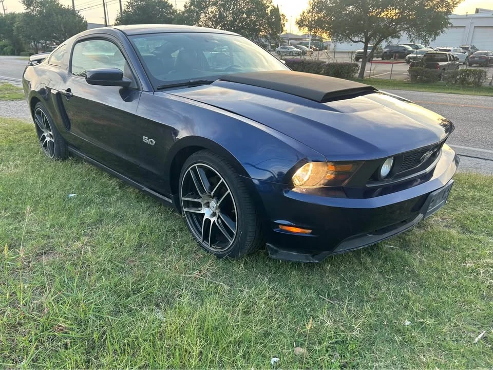 2012 Ford S197 Mustang - Image 4 of 11
