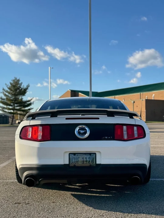 2012 Ford S197 Mustang - Image 7 of 16