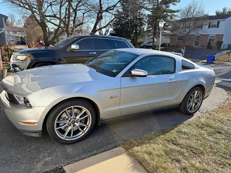 2012 Ford S197 Mustang - Image 2 of 7
