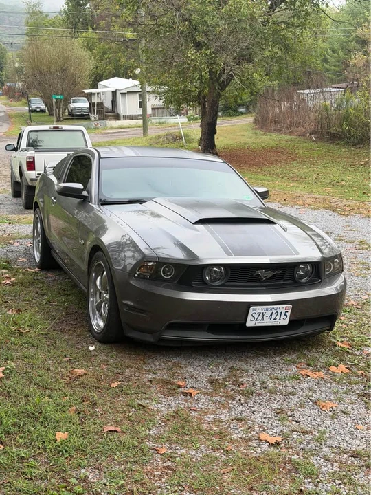 2012 Ford S197 Mustang - Image 2 of 6