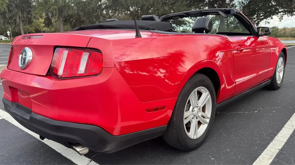 2012 Ford S197 Mustang - Image 5 of 17