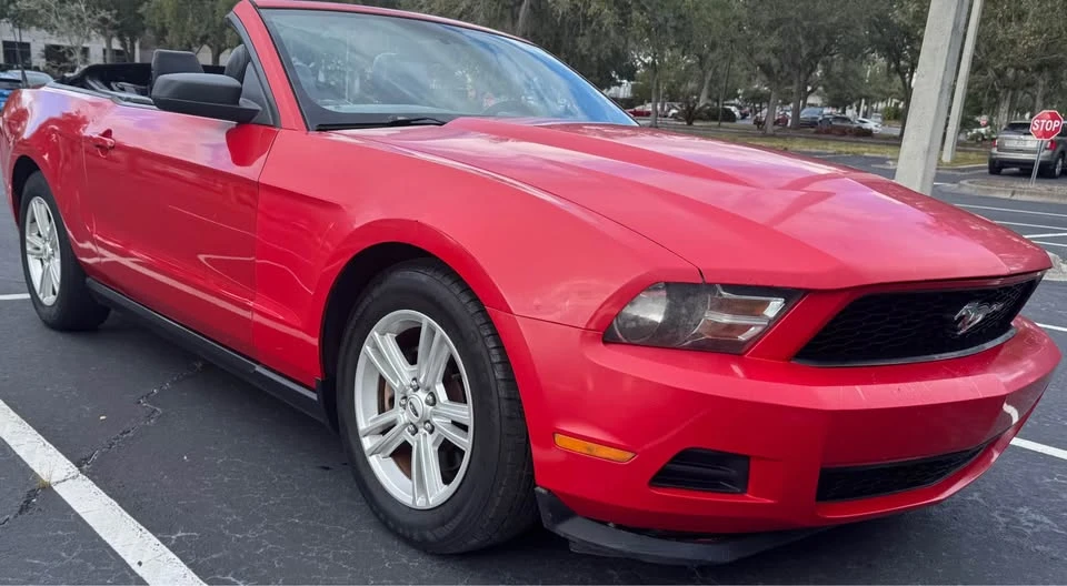2012 Ford S197 Mustang - Image 4 of 17