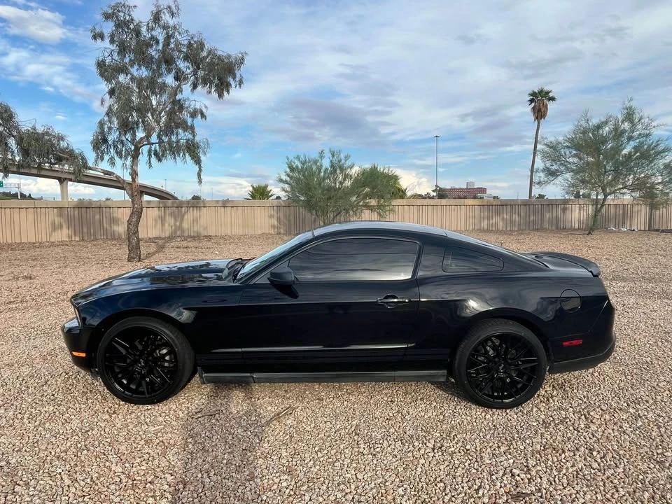 2012 Ford S197 Mustang - Image 8 of 11