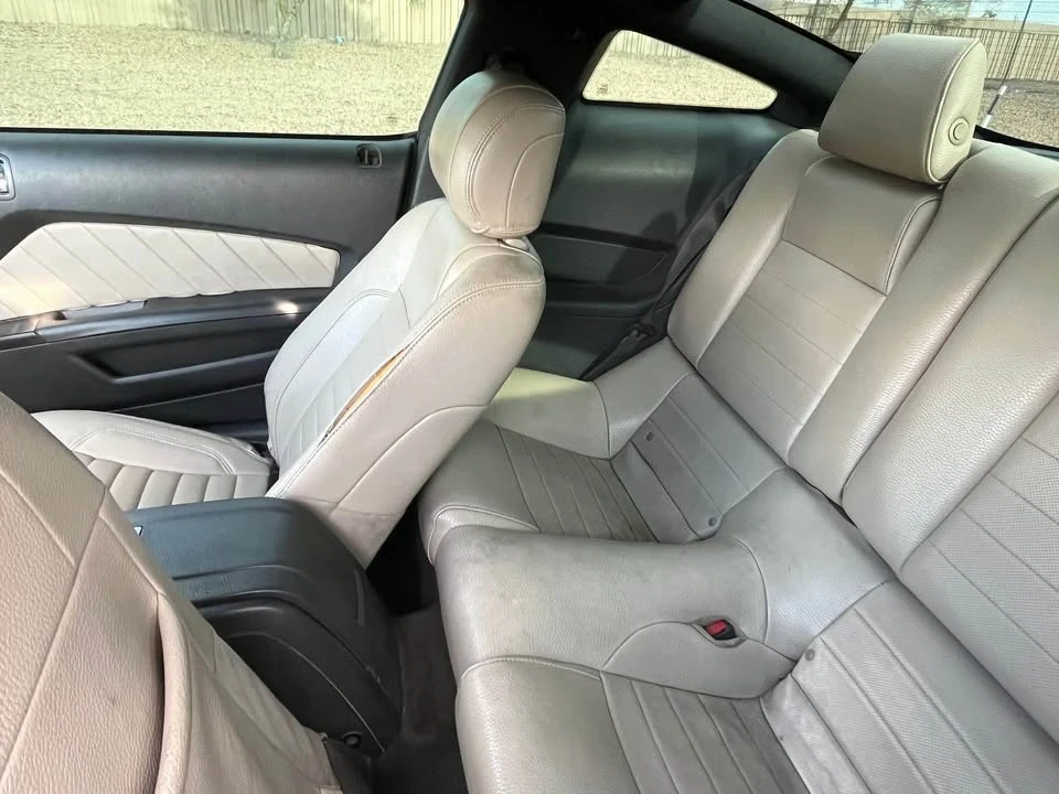 2012 Ford S197 Mustang - Image 10 of 11