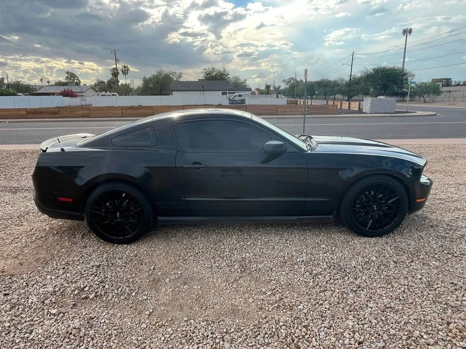 2012 Ford S197 Mustang - Image 4 of 11