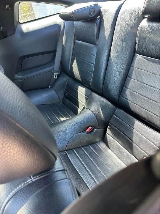 2012 Ford S197 Mustang - Image 7 of 7