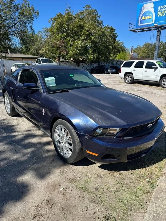 2012 Ford S197 Mustang - Image 2 of 7