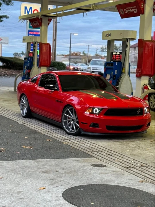 2012 Ford S197 Mustang - Image 3 of 11