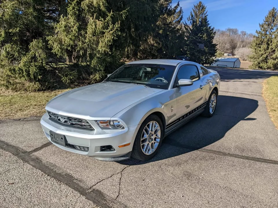 2012 Ford S197 Mustang - Image 5 of 8